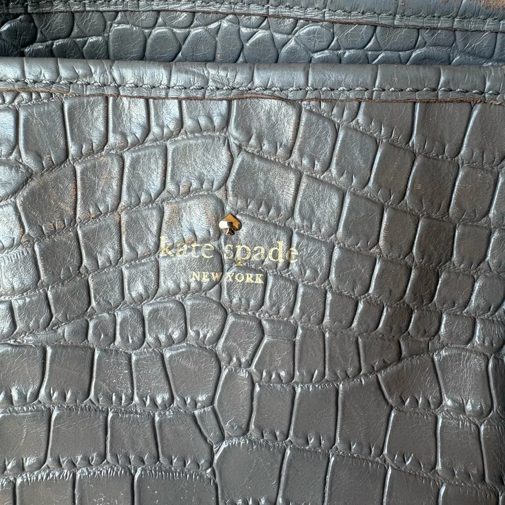 Kate Spade Vanston Croc Jackson Gray Embossed Leather Gold Hardware